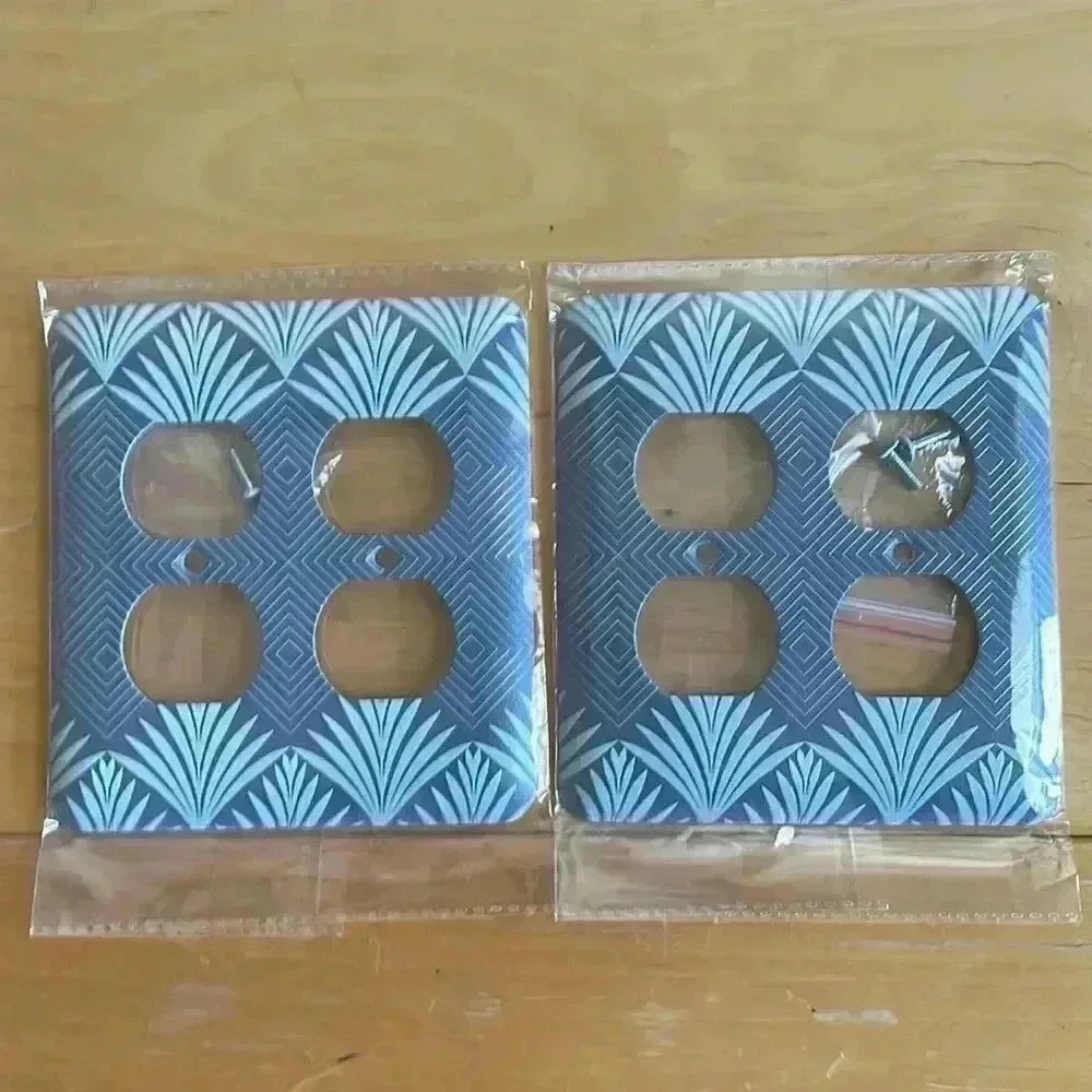 Two art deco outlet replacement plates NWT